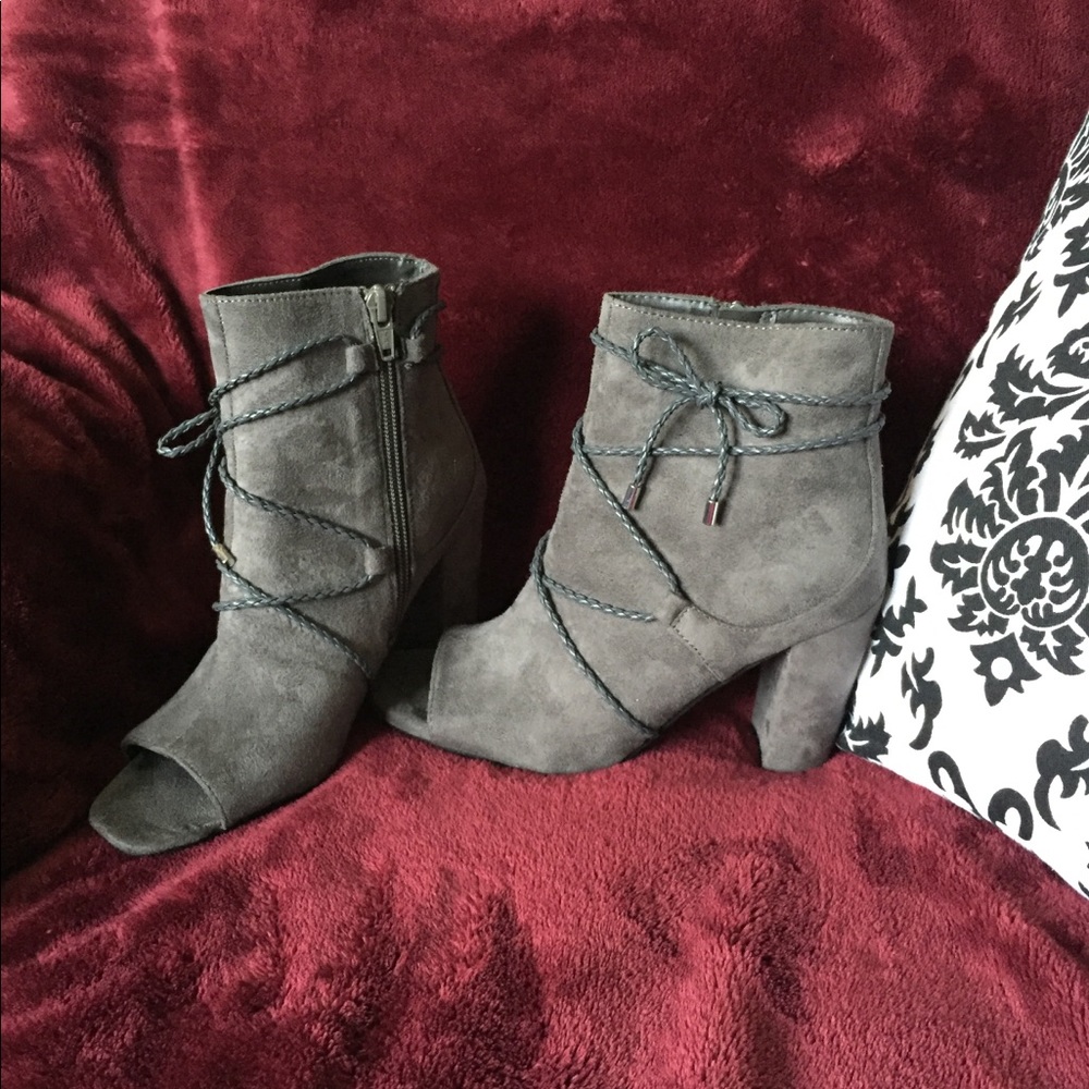 Rialto heels